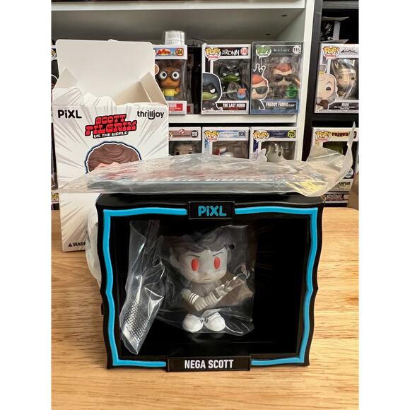 6 Scott Pilgrim vs. the World Thrilljoy Pixl Figures Envy Knives Ramonda Todd - Picture 4 of 8